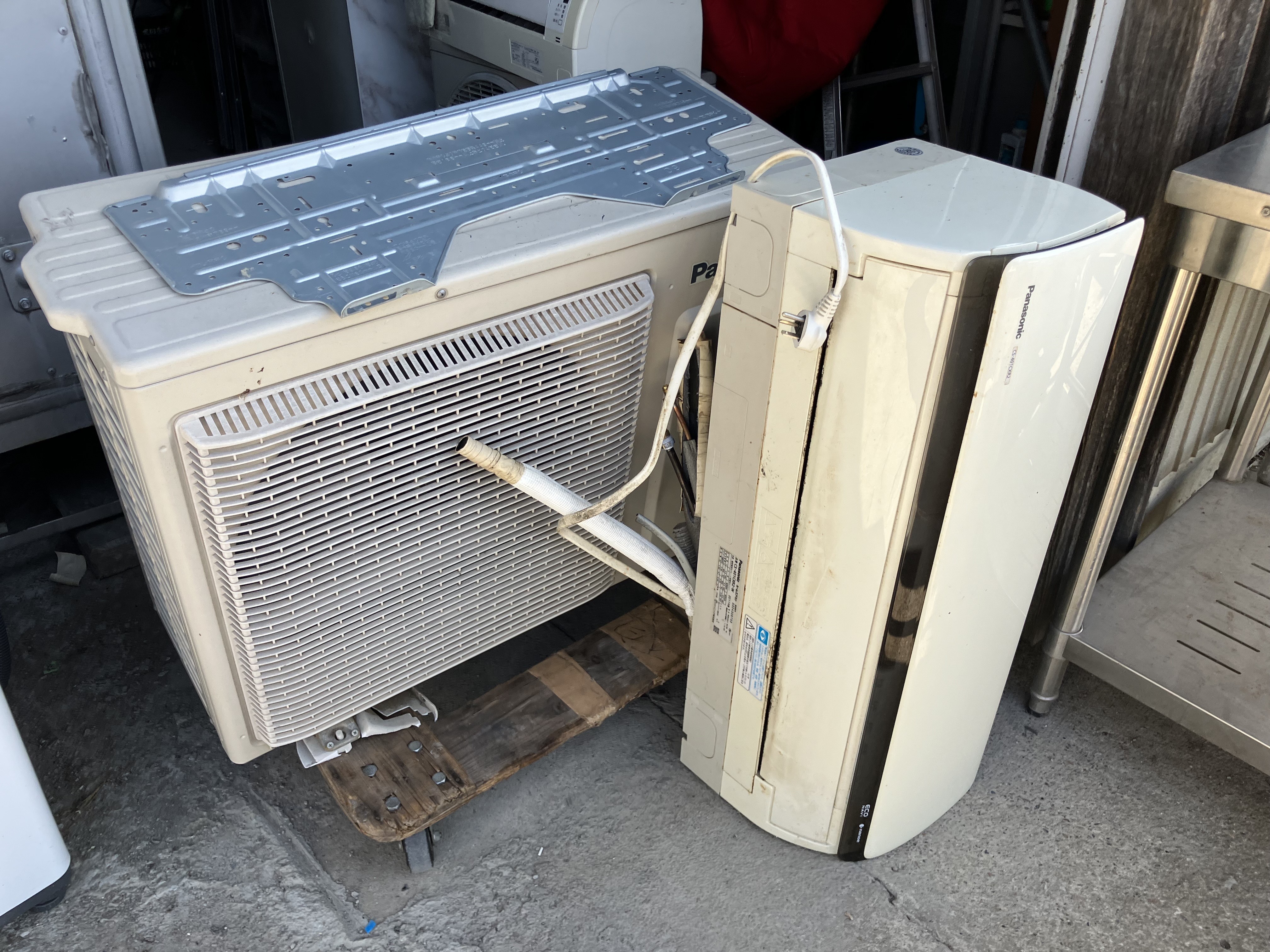 上尾市で製造10年経過したエアコンを工事費込み買取！2011年製品も買取 